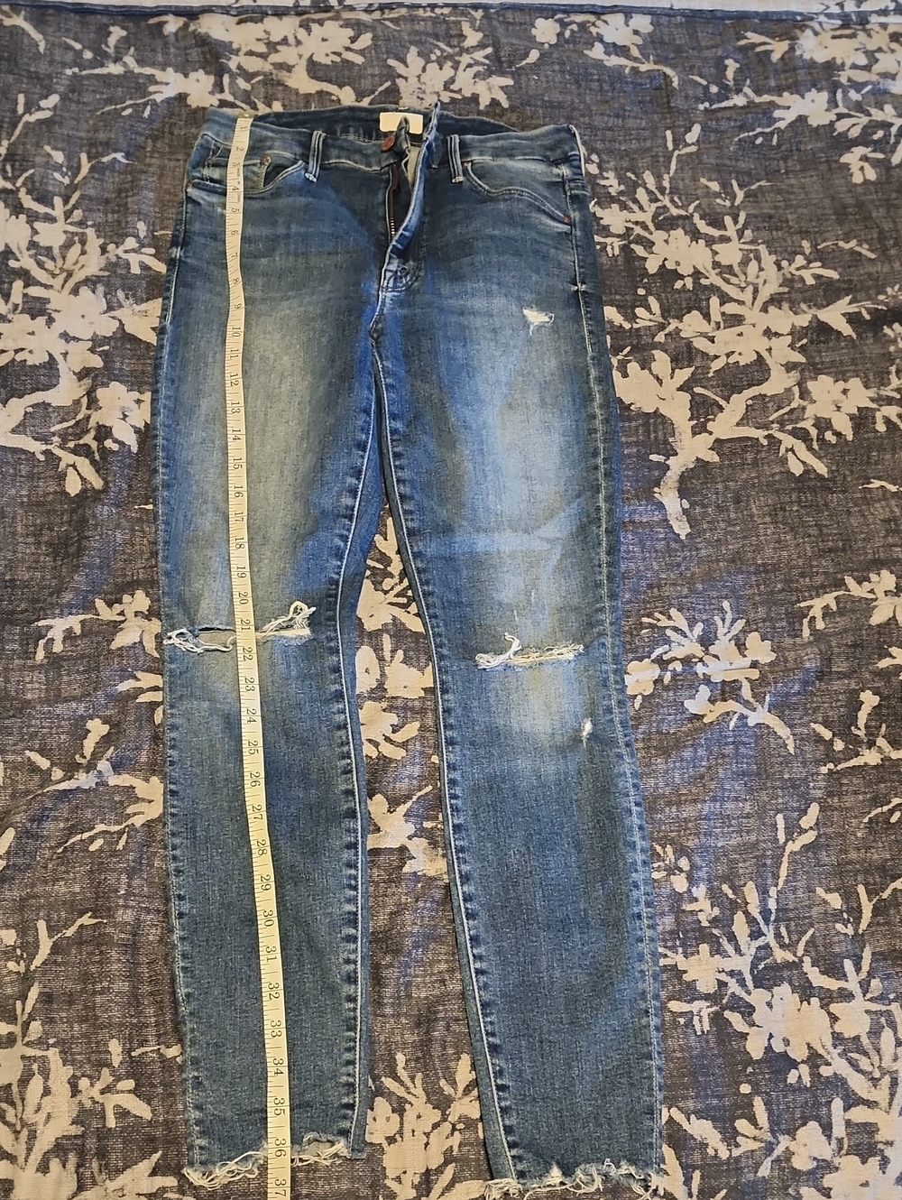 MOTHER High Waisted Looker Ankle Fray sz 27